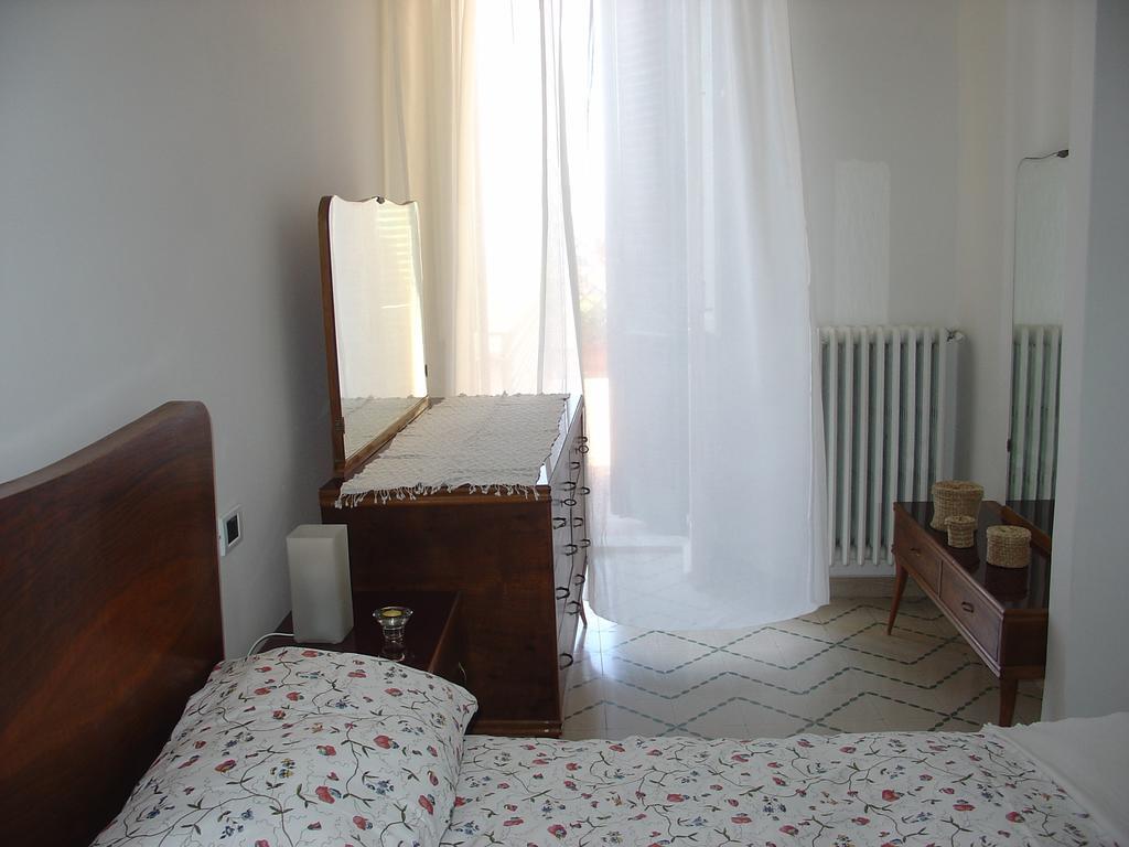 Maddalena House Apartment Spello Phòng bức ảnh